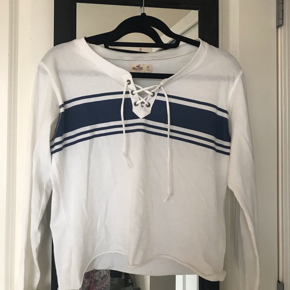 hollister long sleeve tie detail top